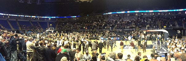 Men’s Basketball Defeats No. 4 Iowa, 79-75