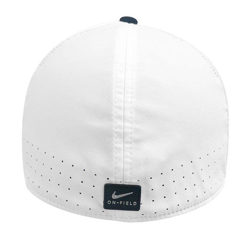 Nike Aero Swoosh Flex Sideline Fitted Hat