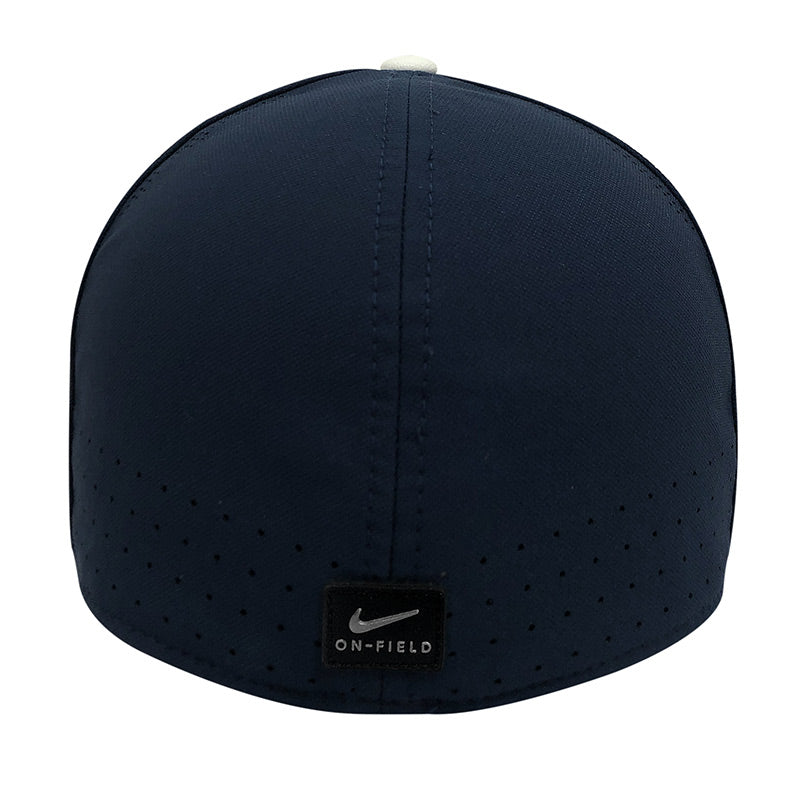Nike Aero Swoosh Flex Sideline Fitted Hat
